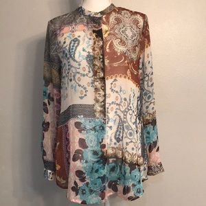 V Christina: Dressy Button•Down Shirt